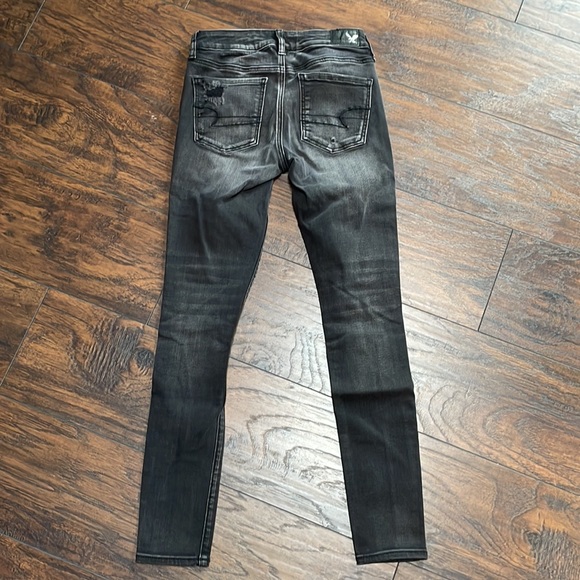 Women’s American Eagle Super Stretch Jegging - Picture 4 of 5